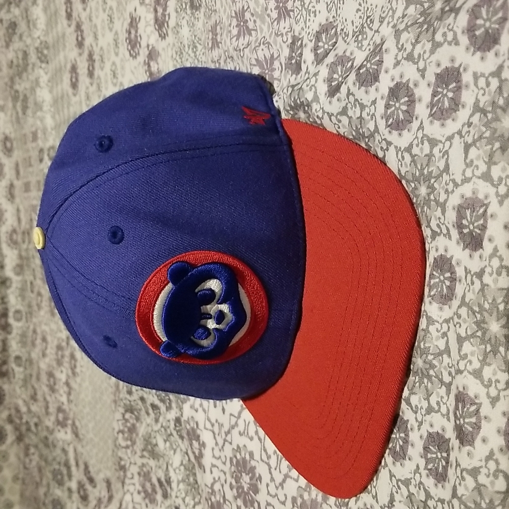 Cubs snapback hat